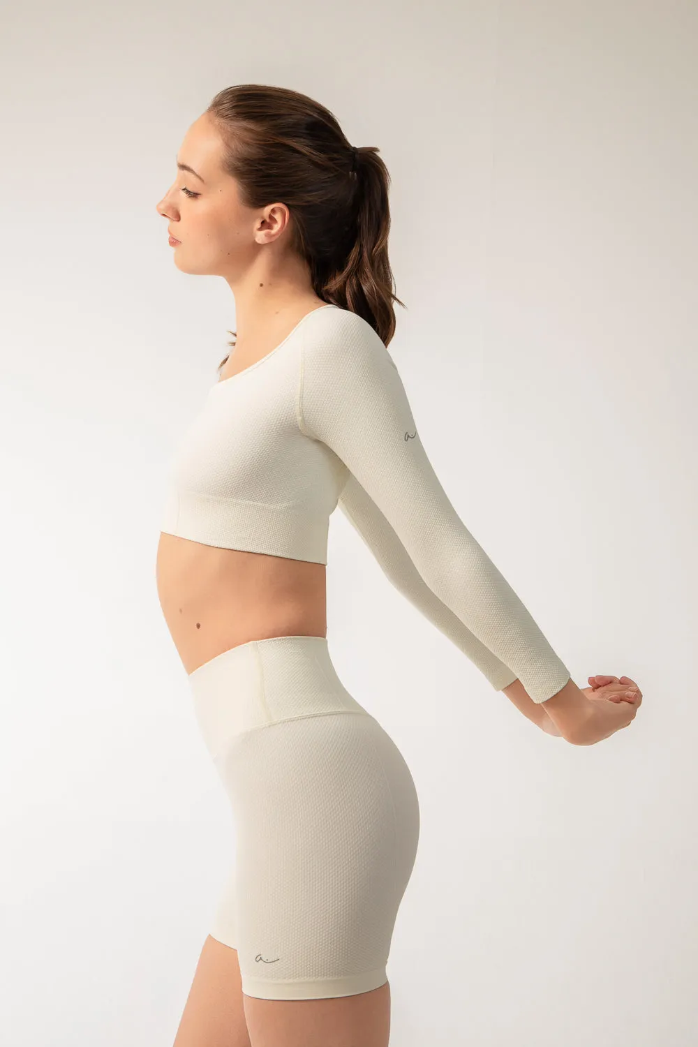 TERRA Shorts - Ivory