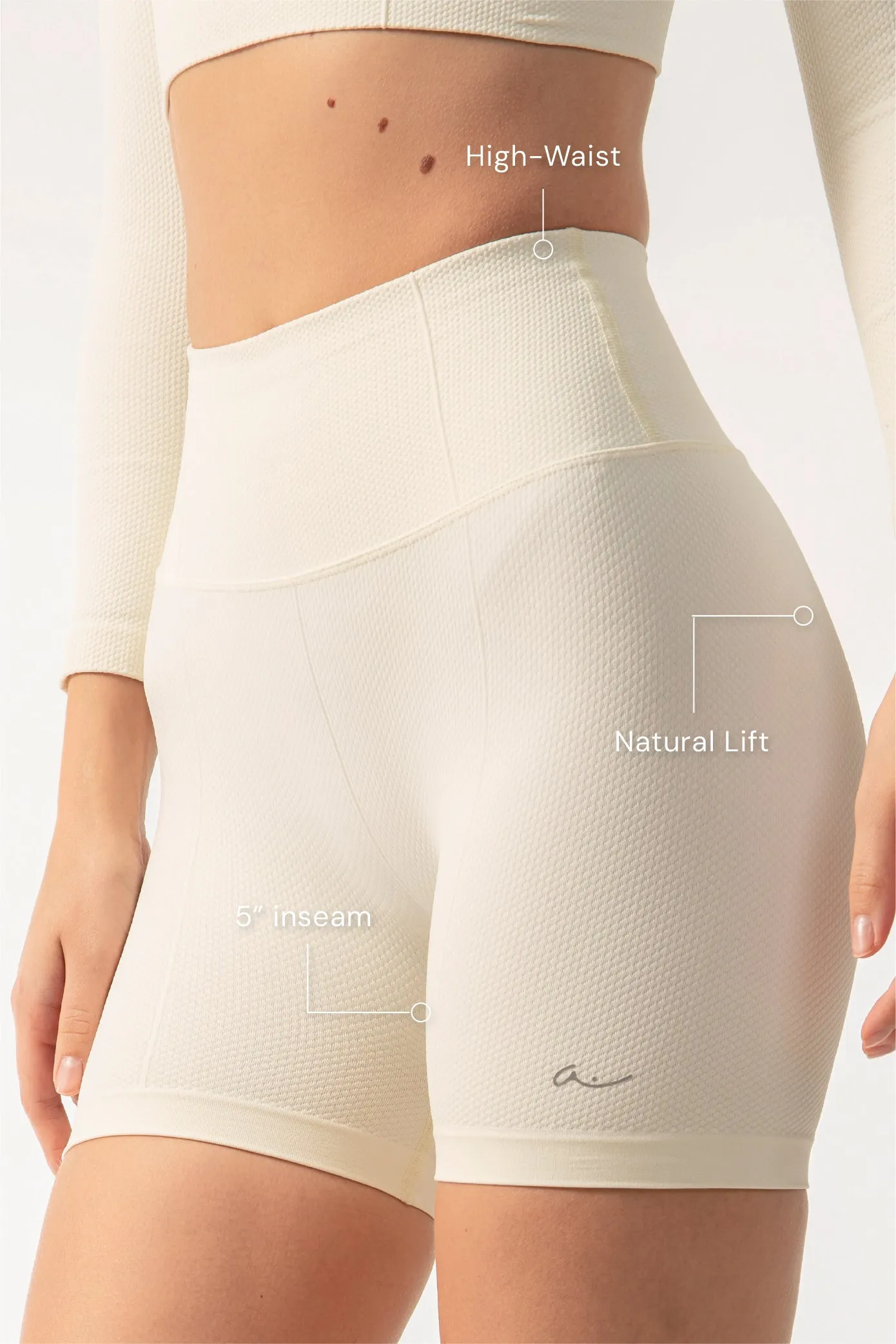 TERRA Shorts - Ivory